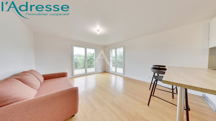 Ma-Cabane - Location Appartement EMERAINVILLE, 42 m²