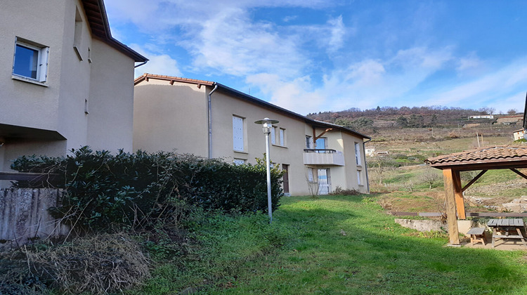 Ma-Cabane - Location Appartement EMPURANY, 78 m²
