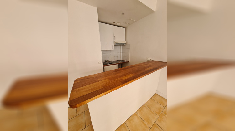 Ma-Cabane - Location Appartement ENGHIEN-LES-BAINS, 35 m²