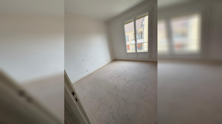 Ma-Cabane - Location Appartement ENGHIEN-LES-BAINS, 61 m²