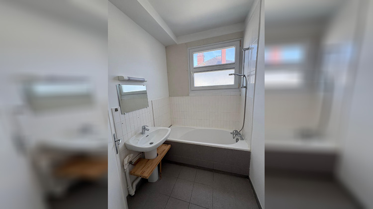 Ma-Cabane - Location Appartement ENGHIEN-LES-BAINS, 61 m²