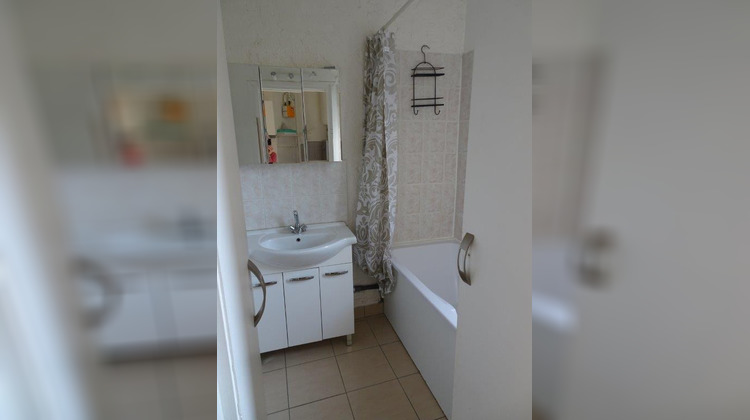 Ma-Cabane - Location Appartement ENGHIEN-LES-BAINS, 77 m²