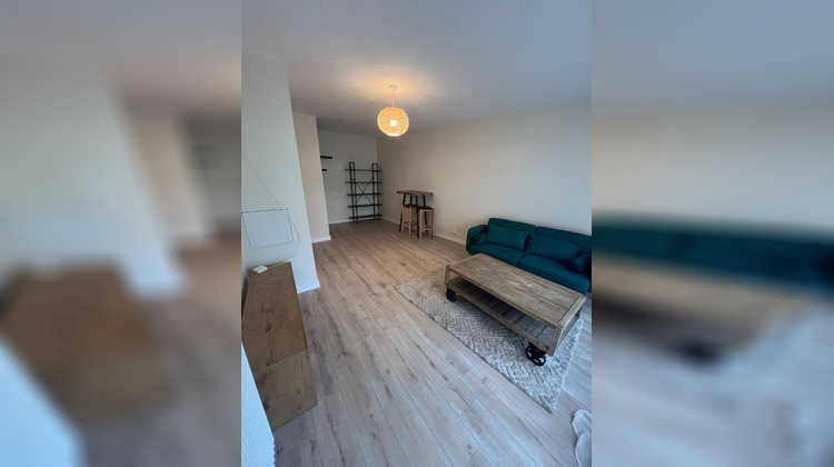 Ma-Cabane - Location Appartement ENGHIEN-LES-BAINS, 56 m²