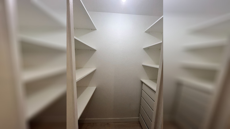 Ma-Cabane - Location Appartement ENGHIEN-LES-BAINS, 56 m²