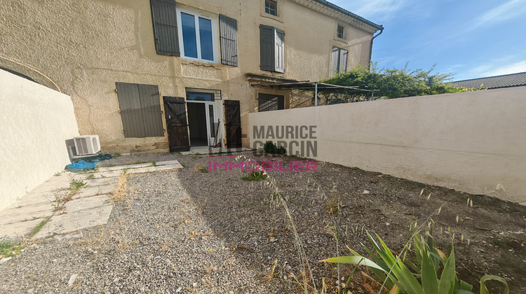 Ma-Cabane - Location Appartement Entraigues-sur-la-Sorgue, 61 m²