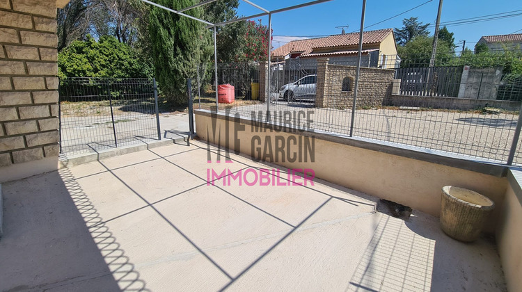Ma-Cabane - Location Appartement Entraigues-sur-la-Sorgue, 63 m²