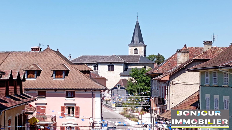 Ma-Cabane - Location Appartement Entre-deux-Guiers, 35 m²