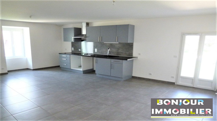 Ma-Cabane - Location Appartement Entre-deux-Guiers, 79 m²