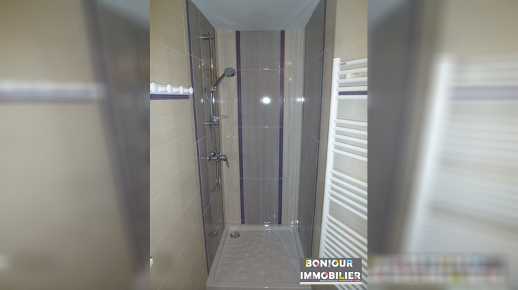 Ma-Cabane - Location Appartement Entre-deux-Guiers, 79 m²