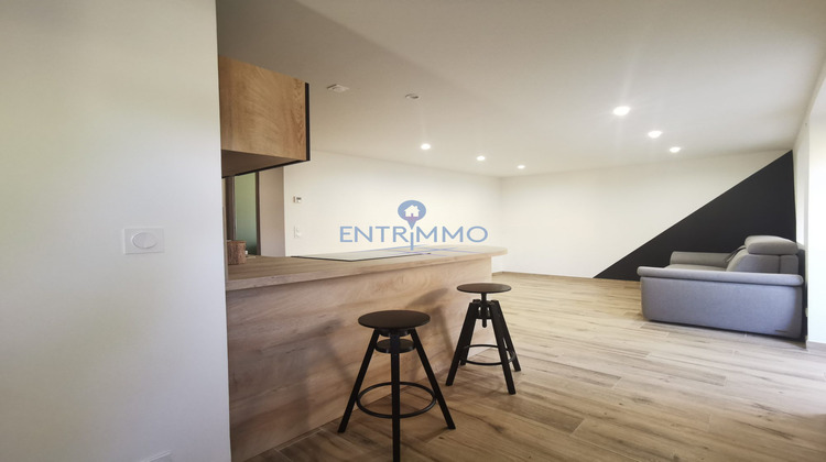 Ma-Cabane - Location Appartement Entrelacs, 45 m²