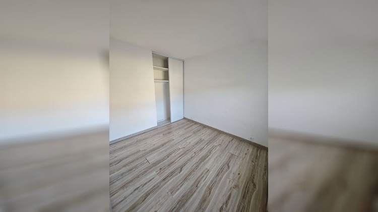 Ma-Cabane - Location Appartement EPERNON, 48 m²