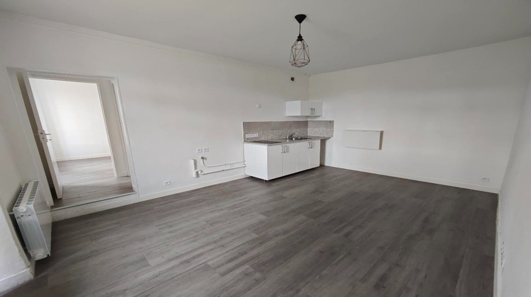 Ma-Cabane - Location Appartement EPERNON, 34 m²
