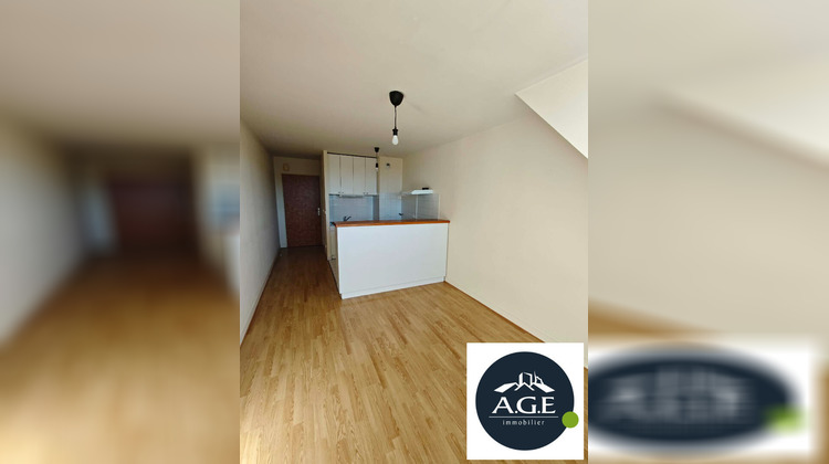 Ma-Cabane - Location Appartement EPERNON, 39 m²