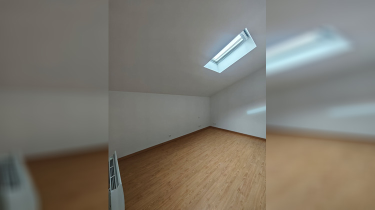 Ma-Cabane - Location Appartement EPERNON, 39 m²