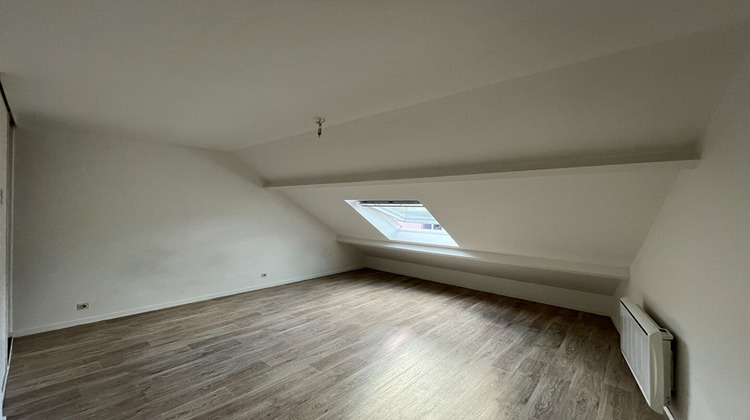 Ma-Cabane - Location Appartement EPERNON, 84 m²