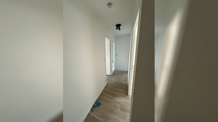 Ma-Cabane - Location Appartement EPERNON, 84 m²