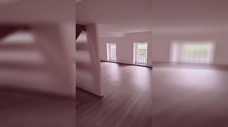 Ma-Cabane - Location Appartement EPINAC, 77 m²