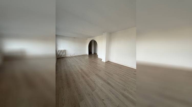 Ma-Cabane - Location Appartement ERMONT, 76 m²