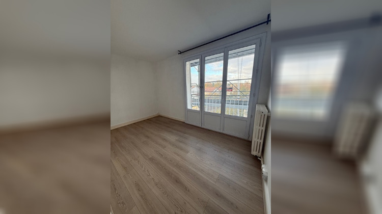Ma-Cabane - Location Appartement ERMONT, 76 m²