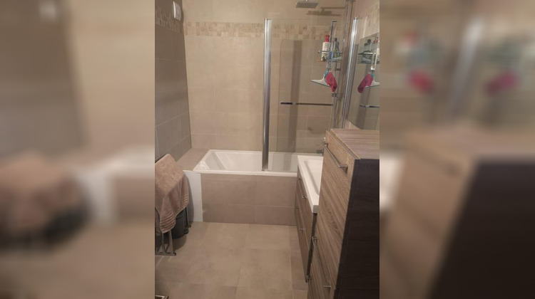 Ma-Cabane - Location Appartement ERMONT, 61 m²