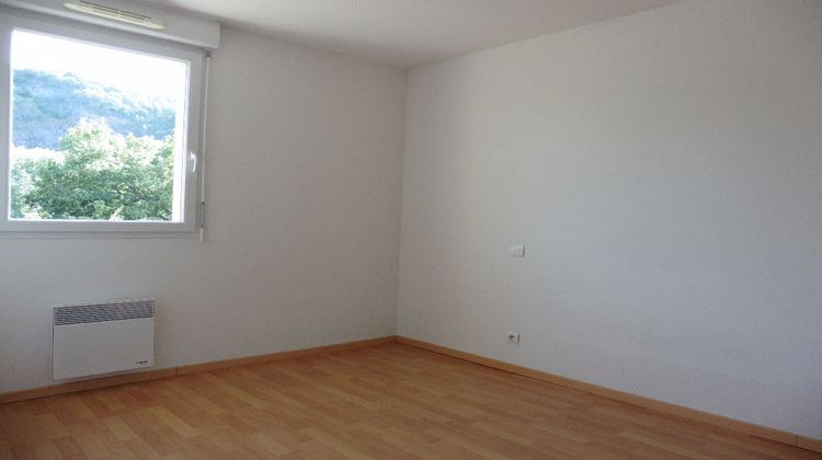 Ma-Cabane - Location Appartement ESPALION, 33 m²