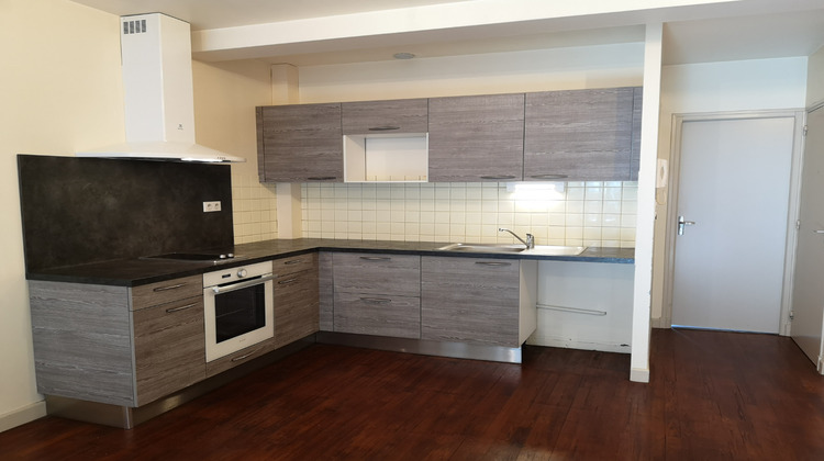 Ma-Cabane - Location Appartement ESPALION, 47 m²