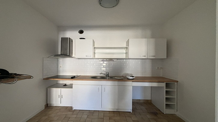Ma-Cabane - Location Appartement ESPALION, 48 m²