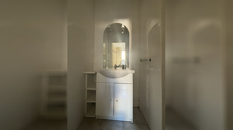 Ma-Cabane - Location Appartement ESPALION, 48 m²