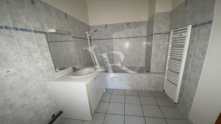 Ma-Cabane - Location Appartement ESPALY ST MARCEL, 75 m²