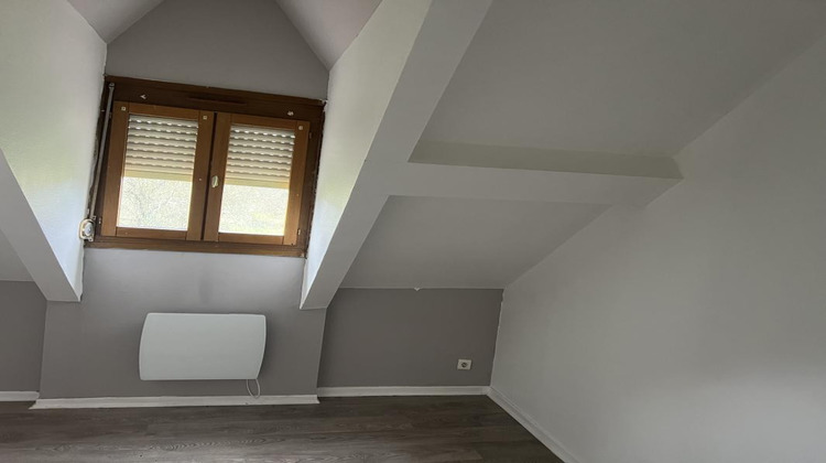 Ma-Cabane - Location Appartement ESPRELS, 60 m²