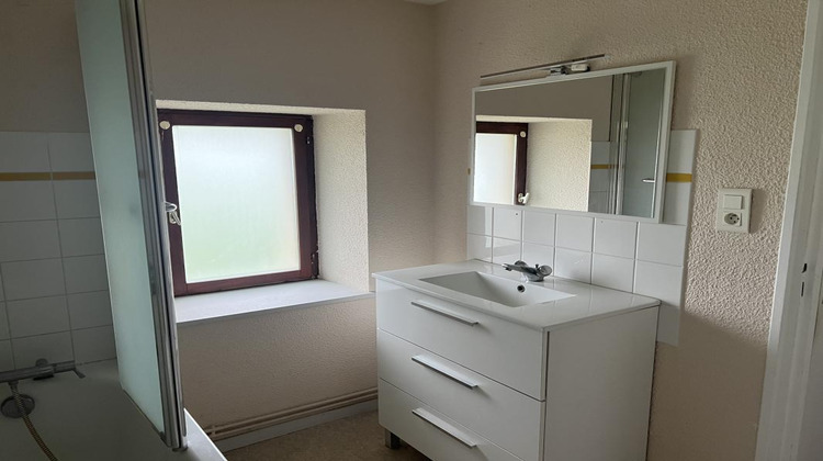 Ma-Cabane - Location Appartement ESPRELS, 60 m²