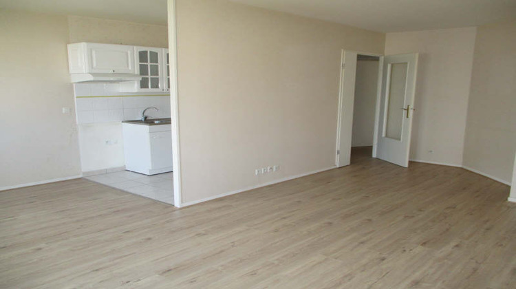 Ma-Cabane - Location Appartement ETAMPES, 58 m²