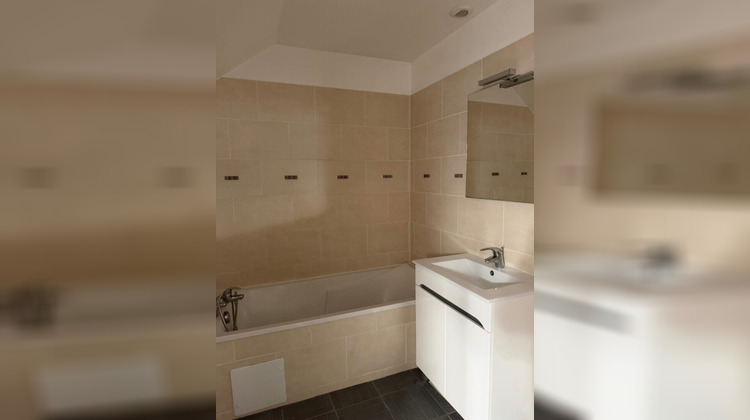 Ma-Cabane - Location Appartement ETRECHY, 59 m²
