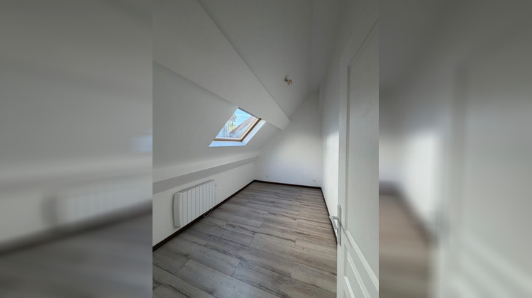 Ma-Cabane - Location Appartement ETRECHY, 59 m²