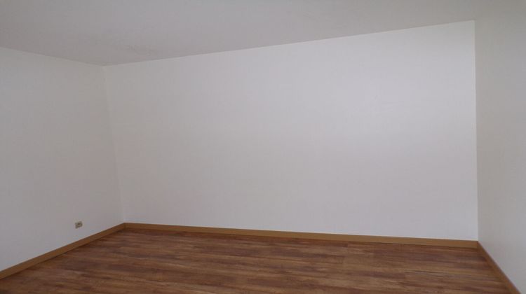 Ma-Cabane - Location Appartement EVE, 66 m²