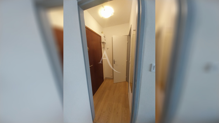 Ma-Cabane - Location Appartement EVREUX, 25 m²
