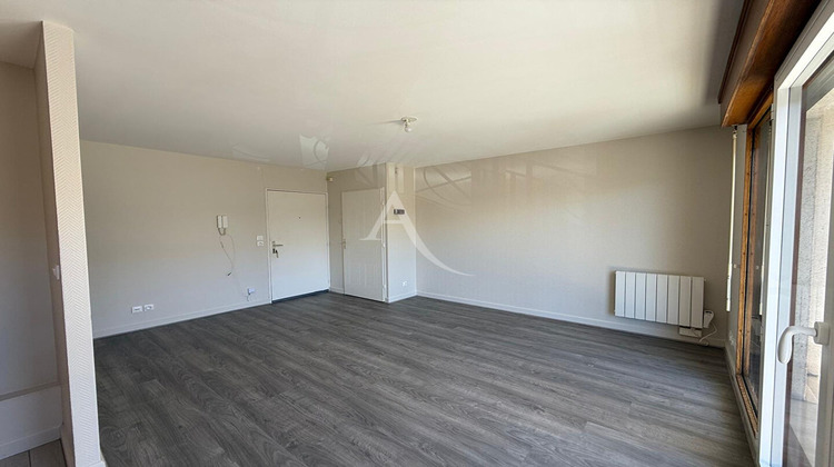 Ma-Cabane - Location Appartement EVREUX, 25 m²