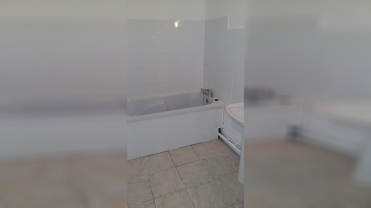 Ma-Cabane - Location Appartement EVREUX, 59 m²