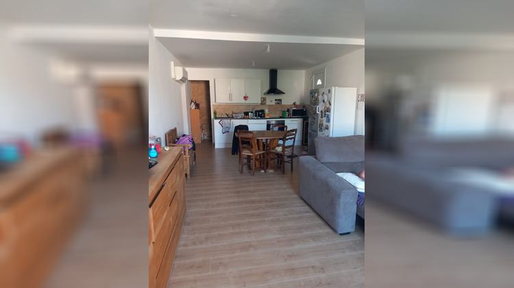 Ma-Cabane - Location Appartement EYGUIERES, 70 m²