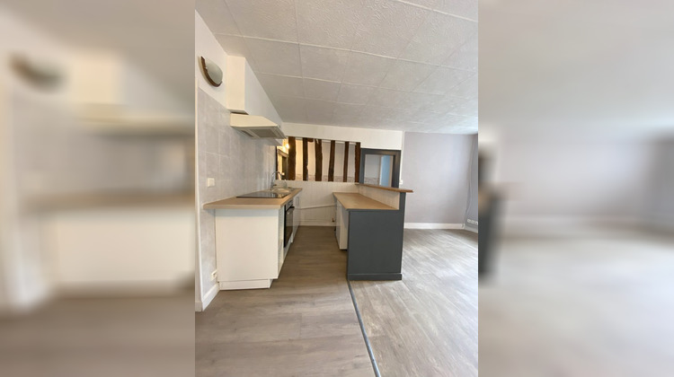 Ma-Cabane - Location Appartement Eymoutiers, 64 m²