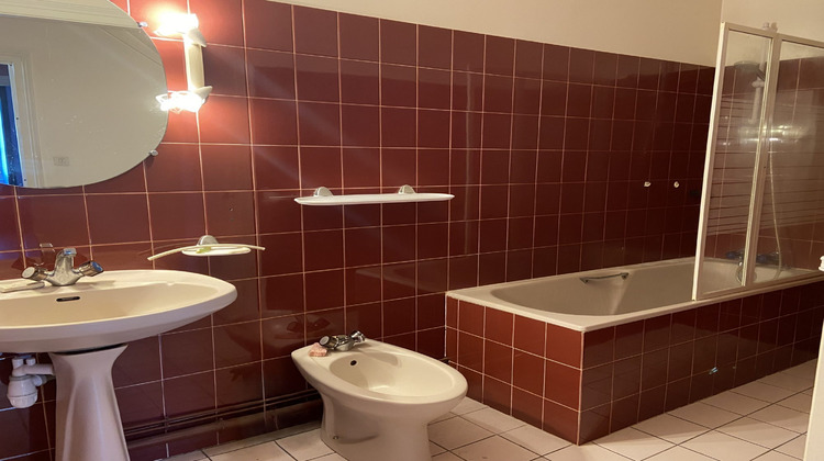 Ma-Cabane - Location Appartement Eymoutiers, 103 m²