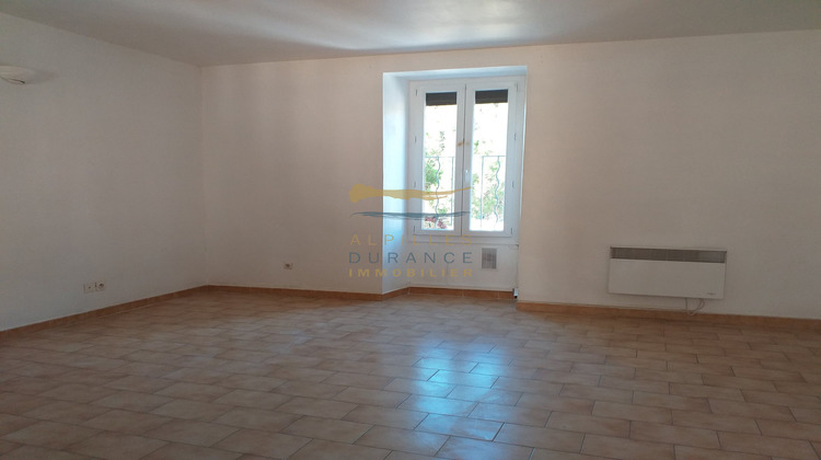 Ma-Cabane - Location Appartement Eyragues, 80 m²