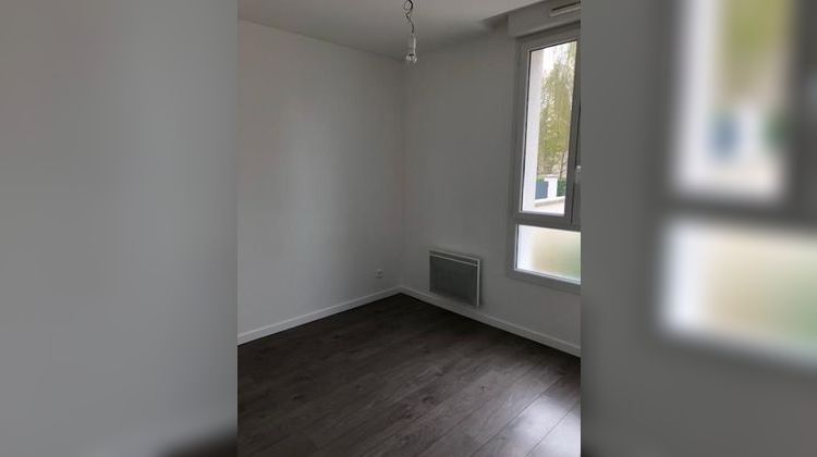 Ma-Cabane - Location Appartement EZANVILLE, 42 m²