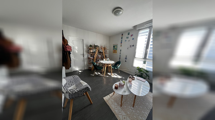 Ma-Cabane - Location Appartement EZANVILLE, 42 m²