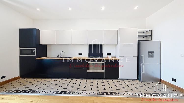 Ma-Cabane - Location Appartement Fabrègues, 183 m²