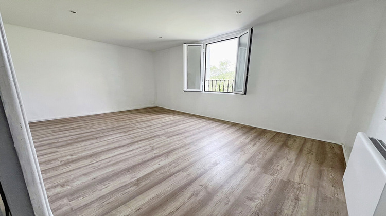 Ma-Cabane - Location Appartement FALICON, 55 m²