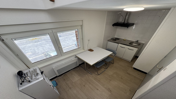 Ma-Cabane - Location Appartement Famars, 18 m²