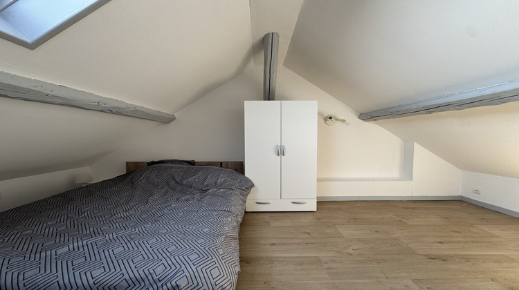 Ma-Cabane - Location Appartement Famars, 18 m²