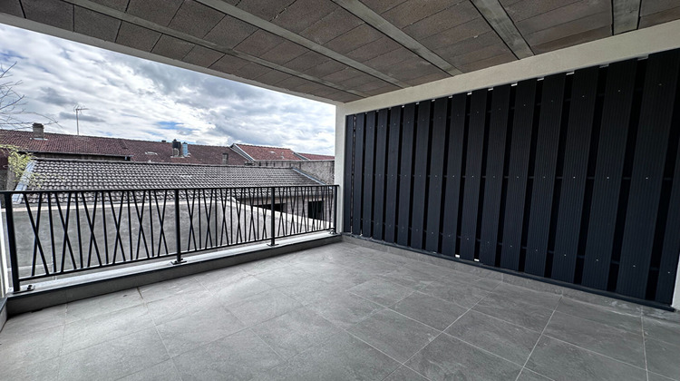 Ma-Cabane - Location Appartement FAULQUEMONT, 62 m²