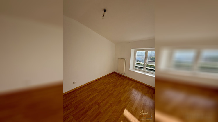 Ma-Cabane - Location Appartement Feillens, 55 m²